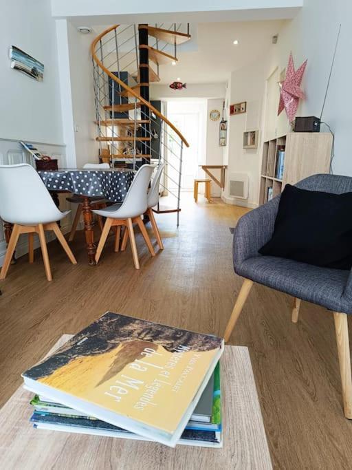 Chez Louisette Centre Ville Et Plages A Pied! Concarneau Dış mekan fotoğraf